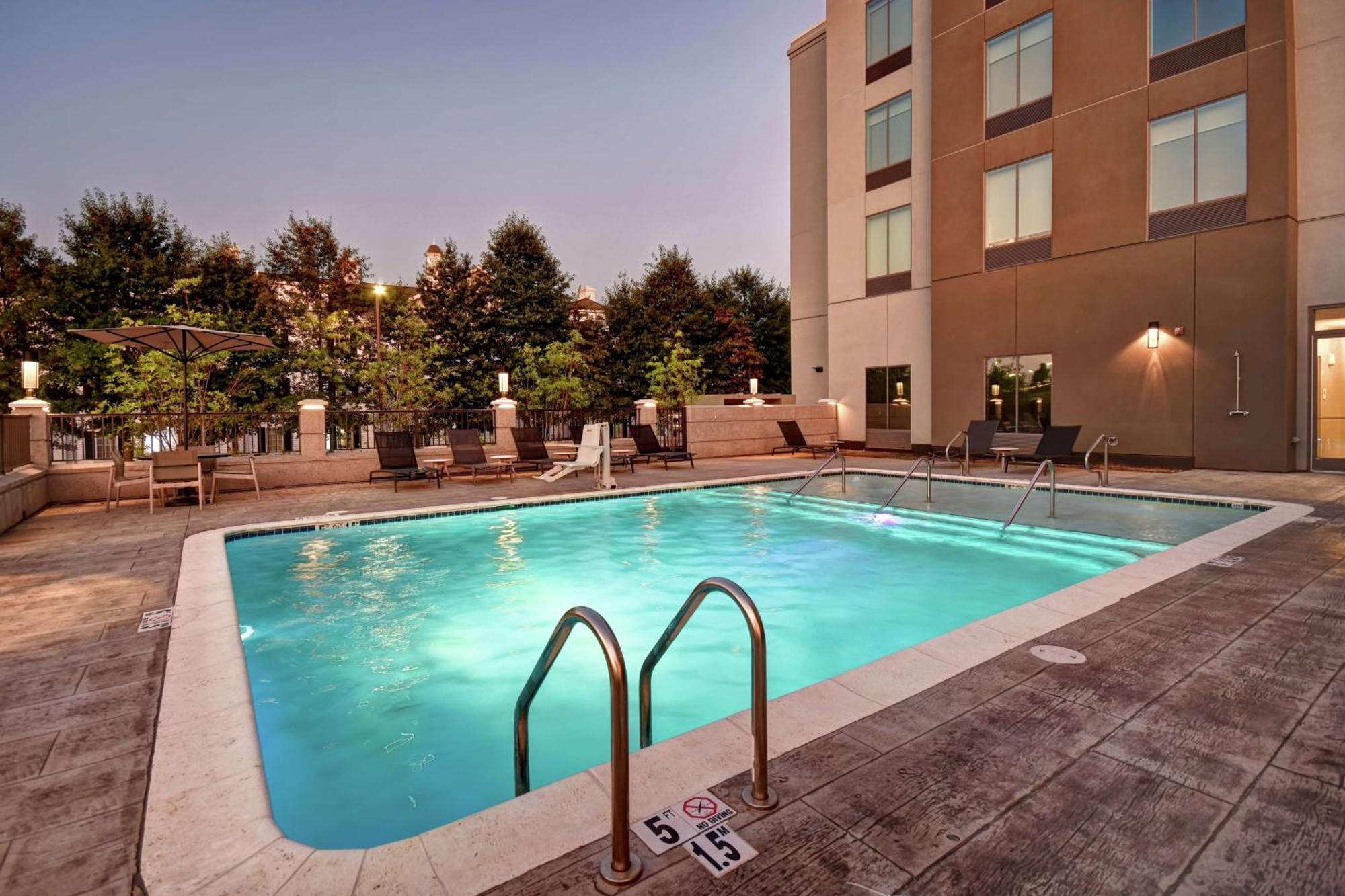 Hilton Garden Inn Jackson Exteriör bild